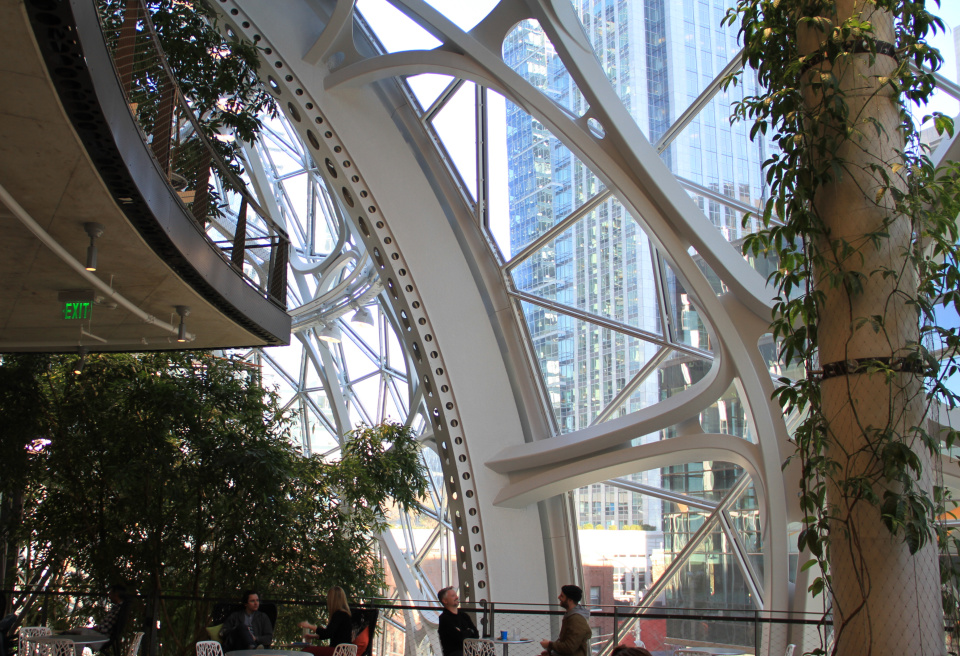 amazon spheres seattle tech