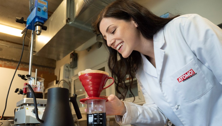 Atomo coffee lab process