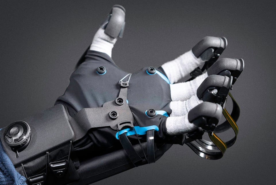 haptx seattle vr tech company gloves