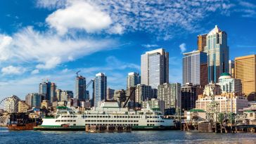 Panoramic view of Seattle cityscape at Elliott Bay in a sunny day, Washington, USA
